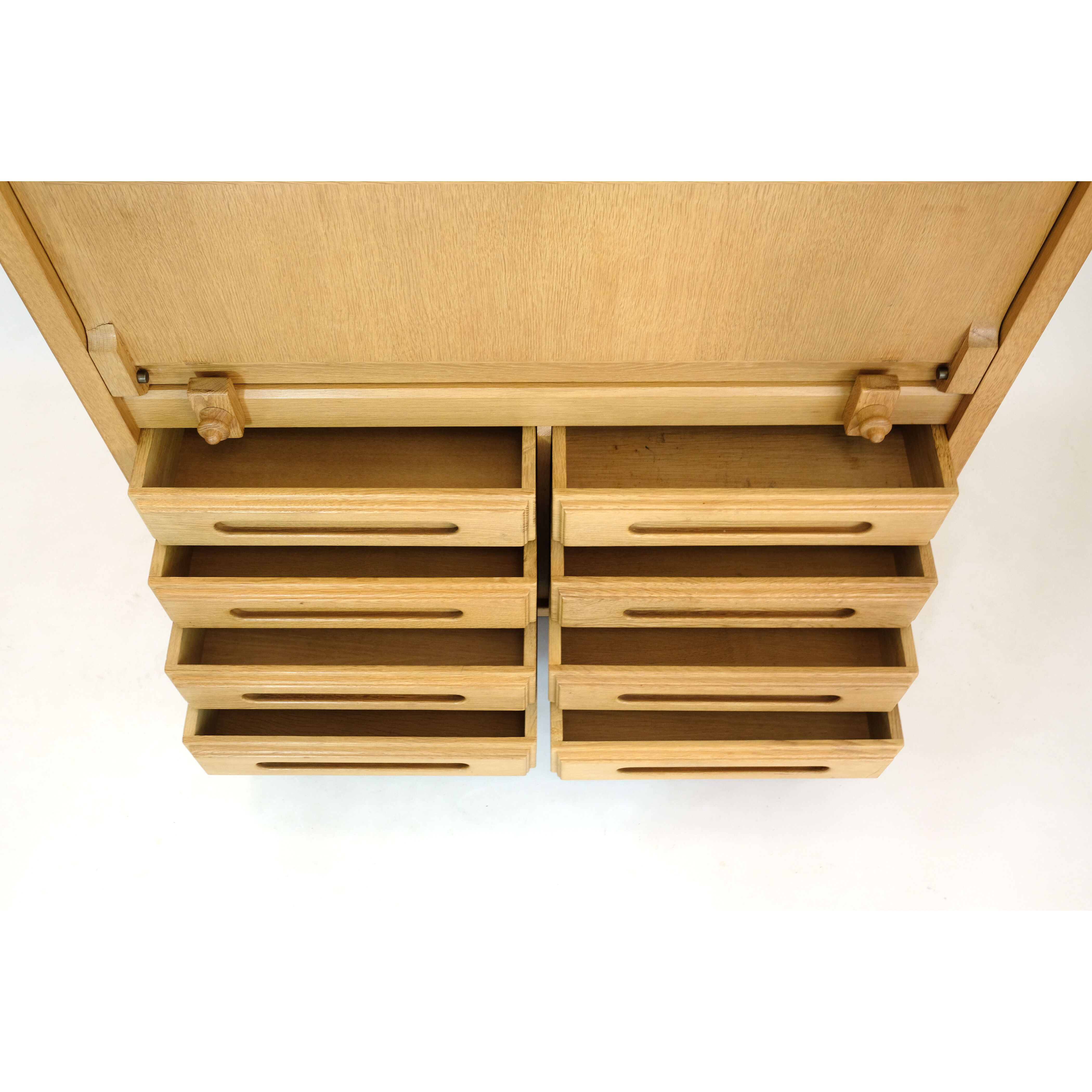 Guillerme and Chambron for your House, bahut Gemini forming secretary