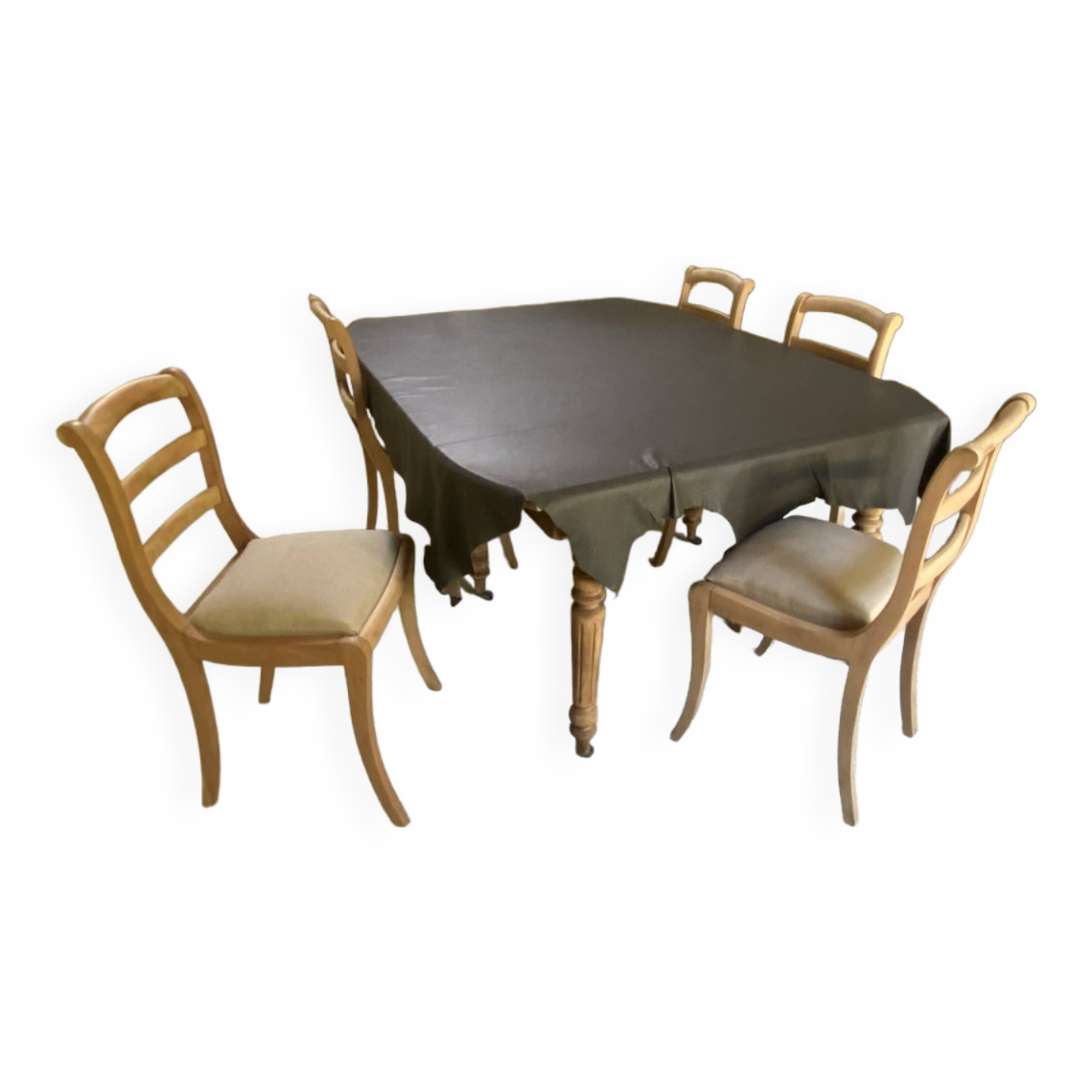 Chaises Louis Philippe barrettes pieds sabres