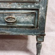 Small patinated chest of drawers