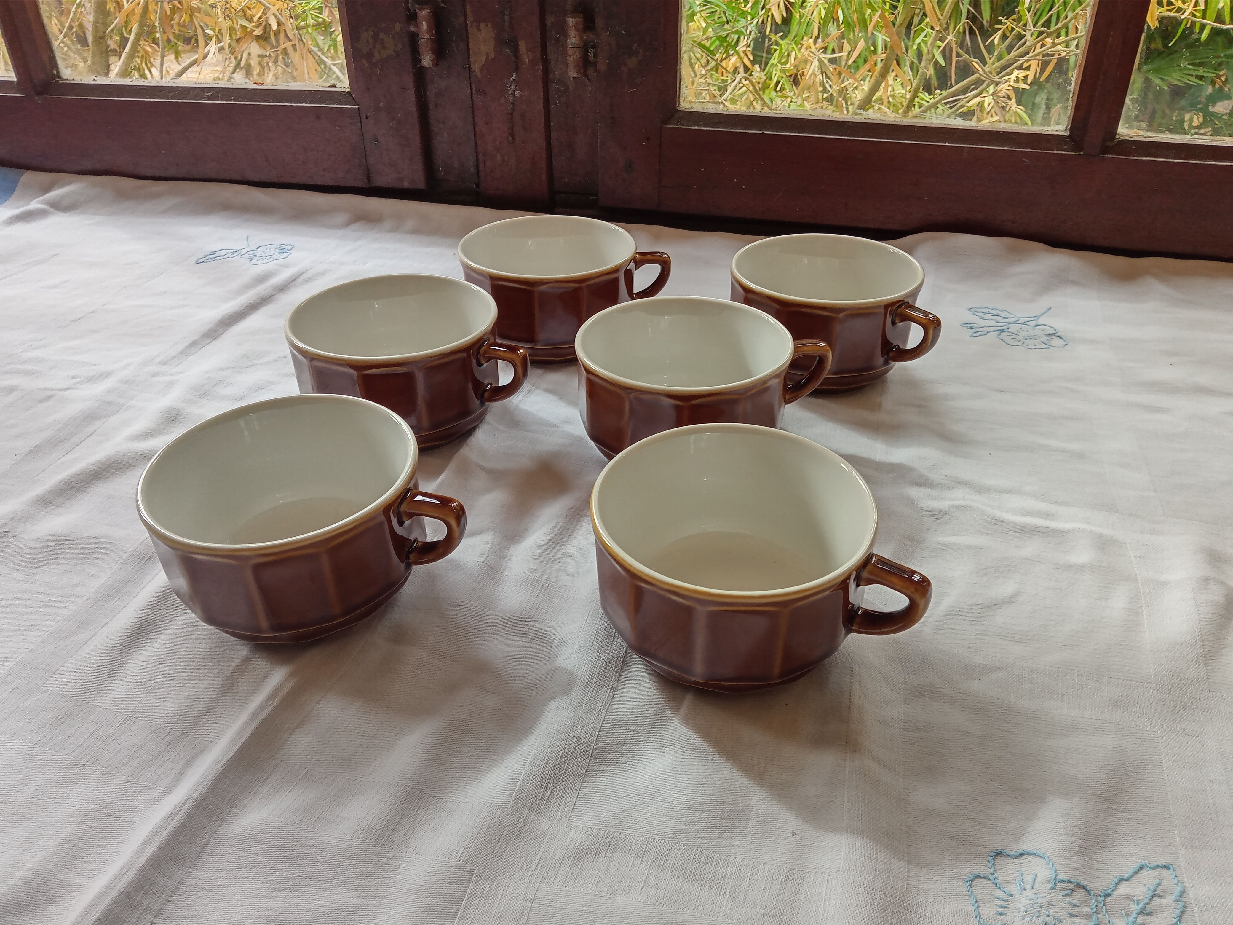 6 bistro cups