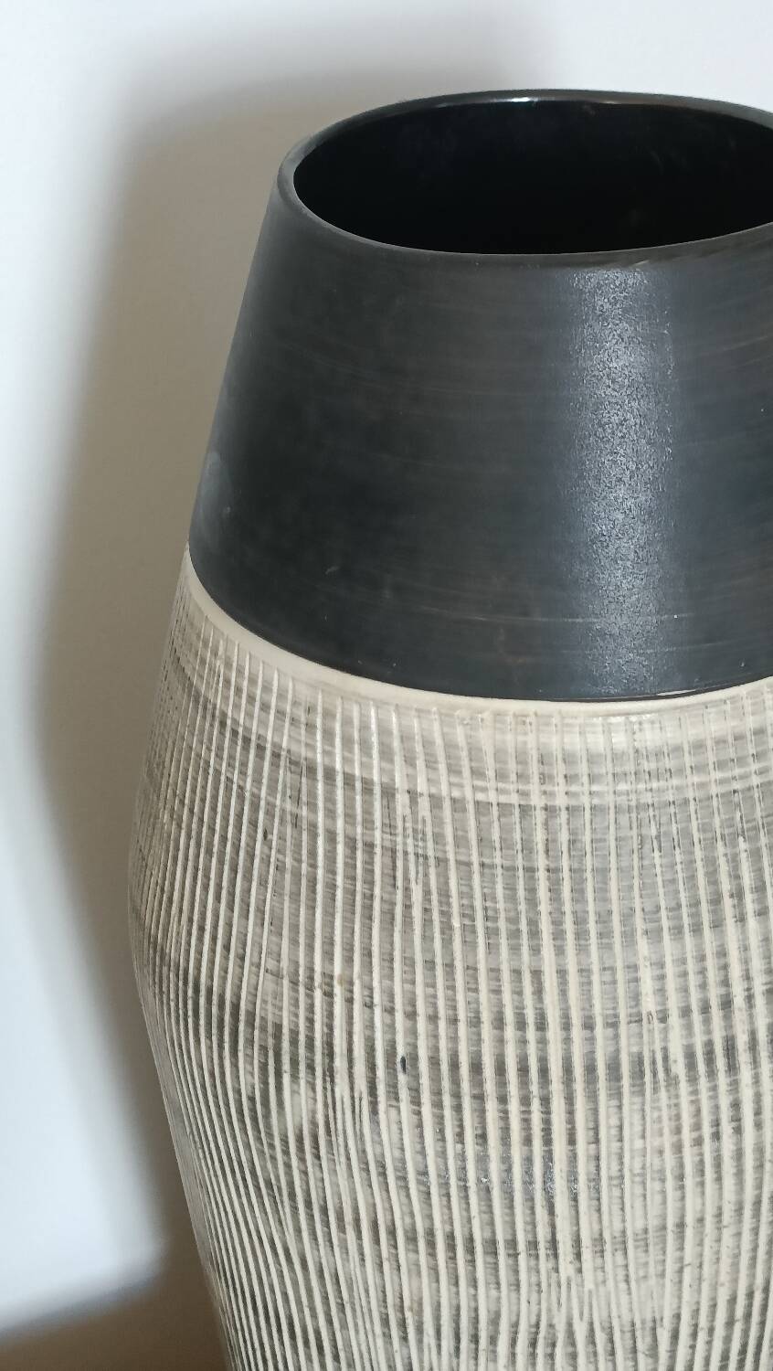 Vintage Kelrush ceramic vase