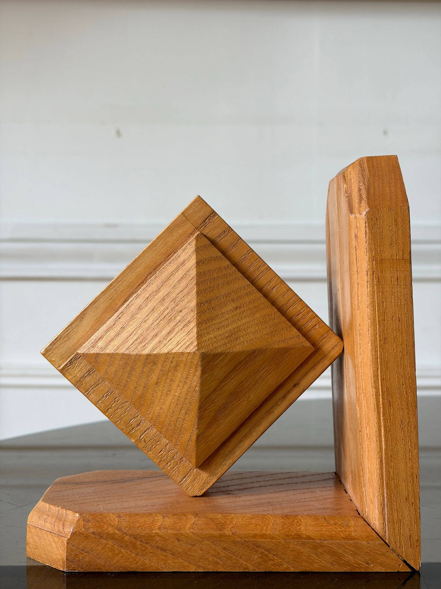 Brutalist bookends