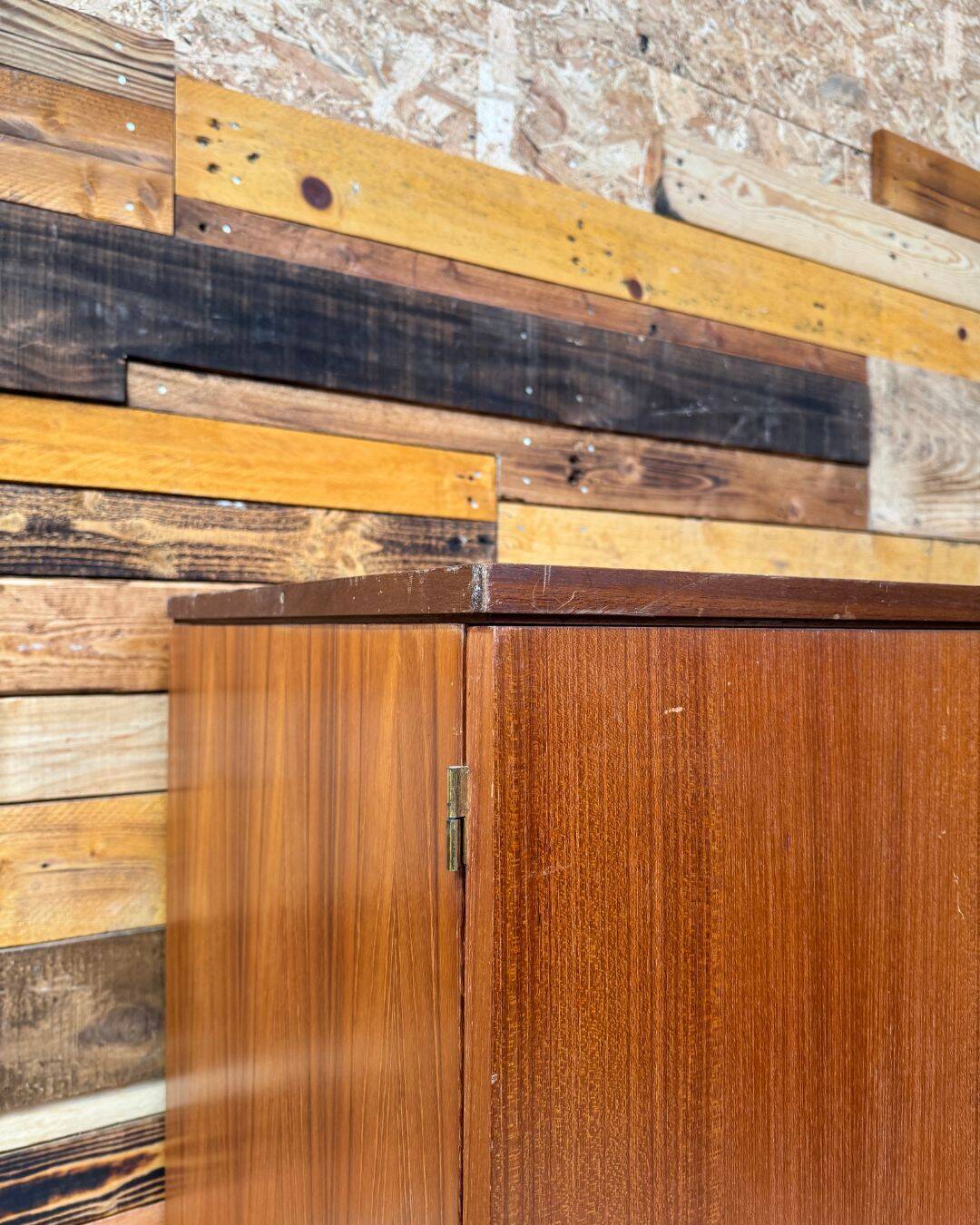 Armoire Scandinave vintage