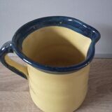 Sandstone pitcher