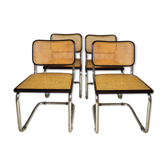 Quatre chaises B32 par Marcel Breuer