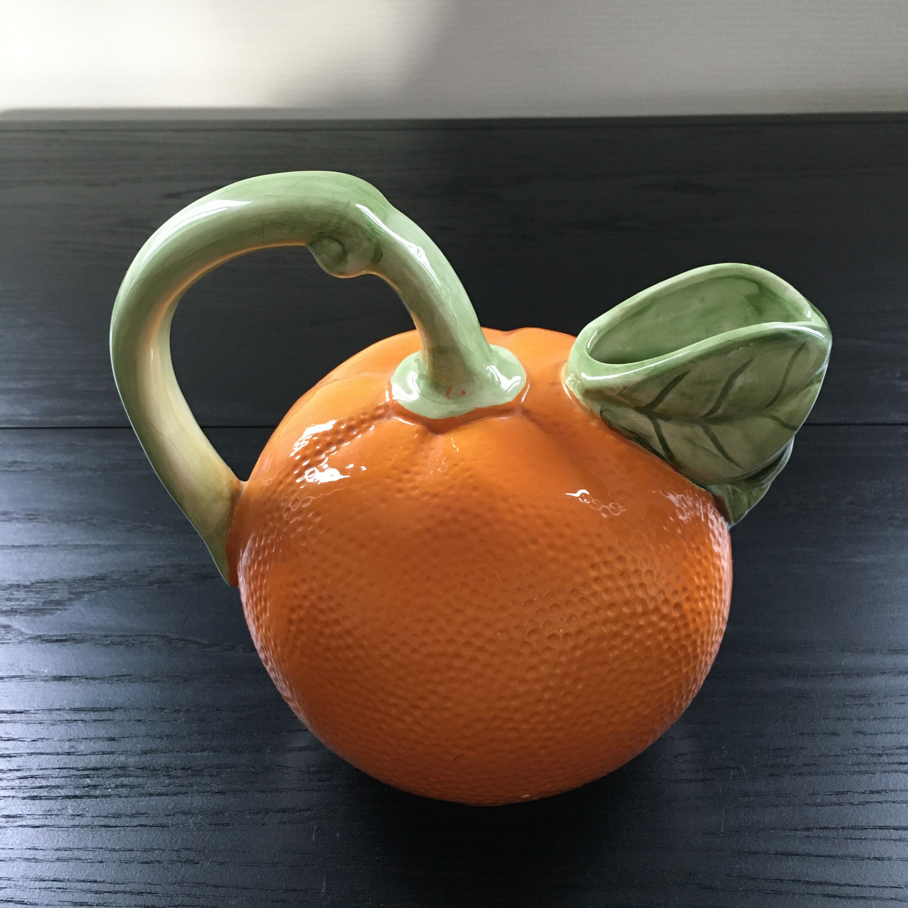 Orange pitcher slurry
