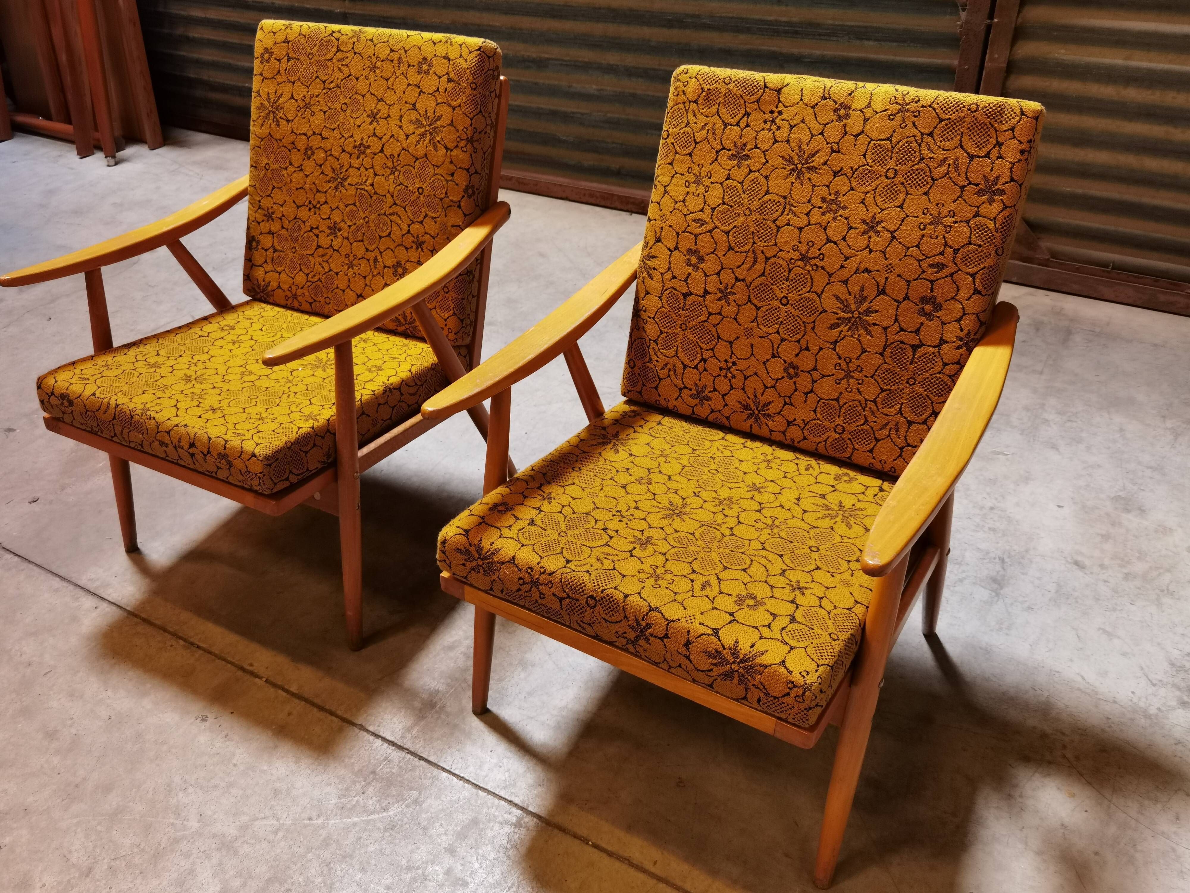 Pair of armchairs Ton Bystřice model Boomerang by Antonin Suman 1960