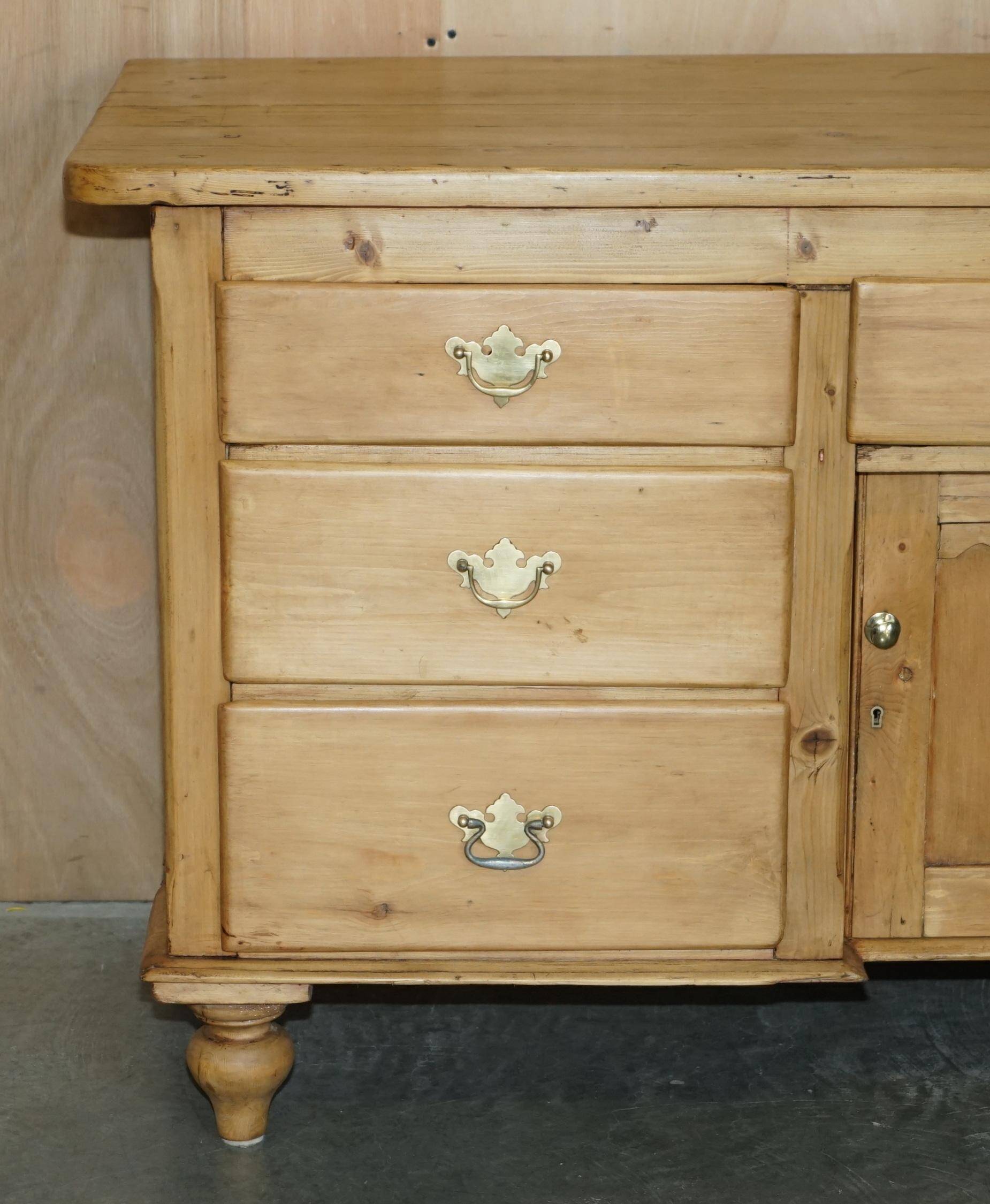 Restored Antique Régisseuse Buffet in Pine, Circa 1860