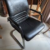 Italian cantilever armchair in black leather and chrome steel from the 1990s.