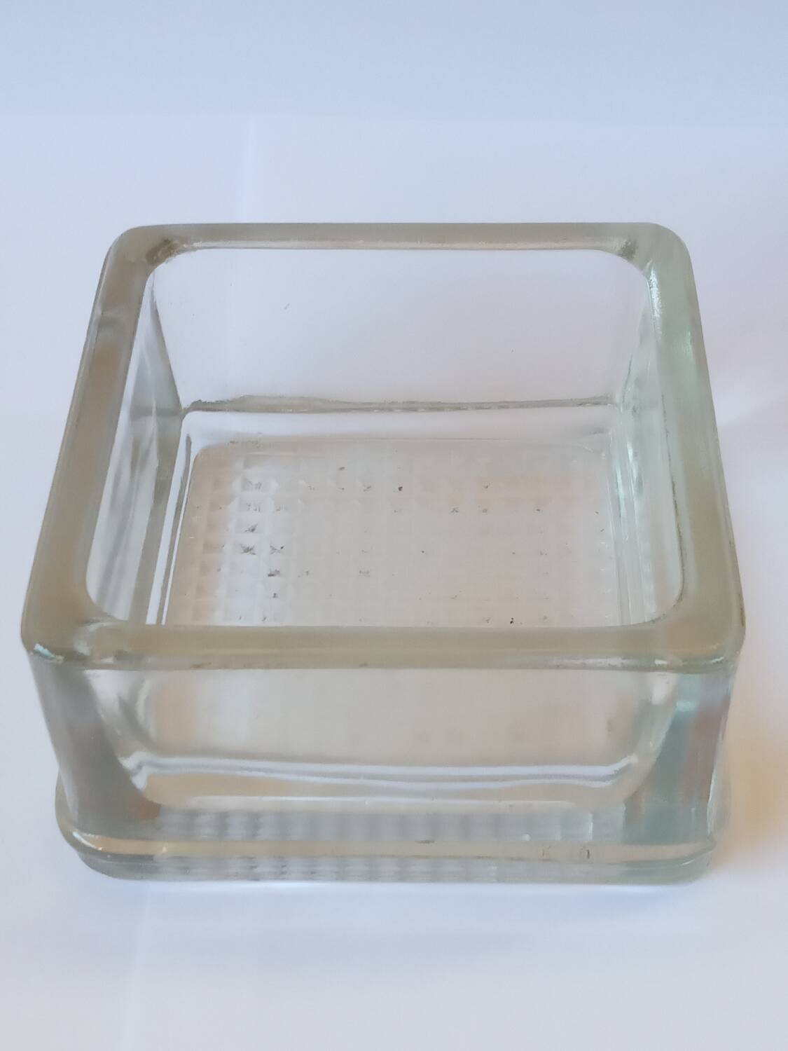 "1950" glass tiled pocket emptier