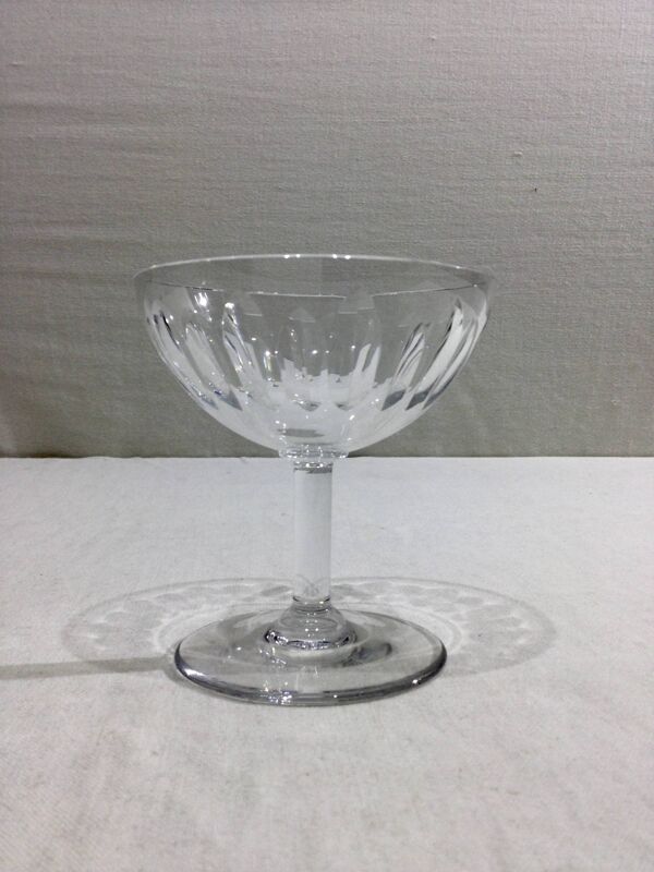 Baccarat – 8 Coupes à champagne En Cristal De Baccarat Modèle Casino