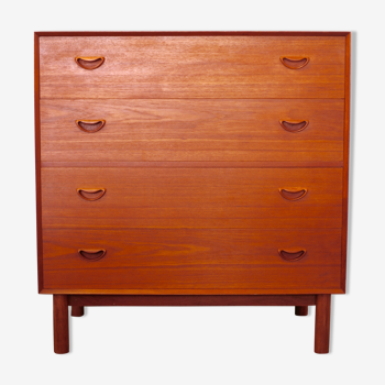 Dresser, model 307, by Peter Hvidt and Orla Mölgaard Nielsen for Söborg furniture