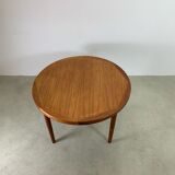 Round extending dining table in teak by Velje 1960s Denmark