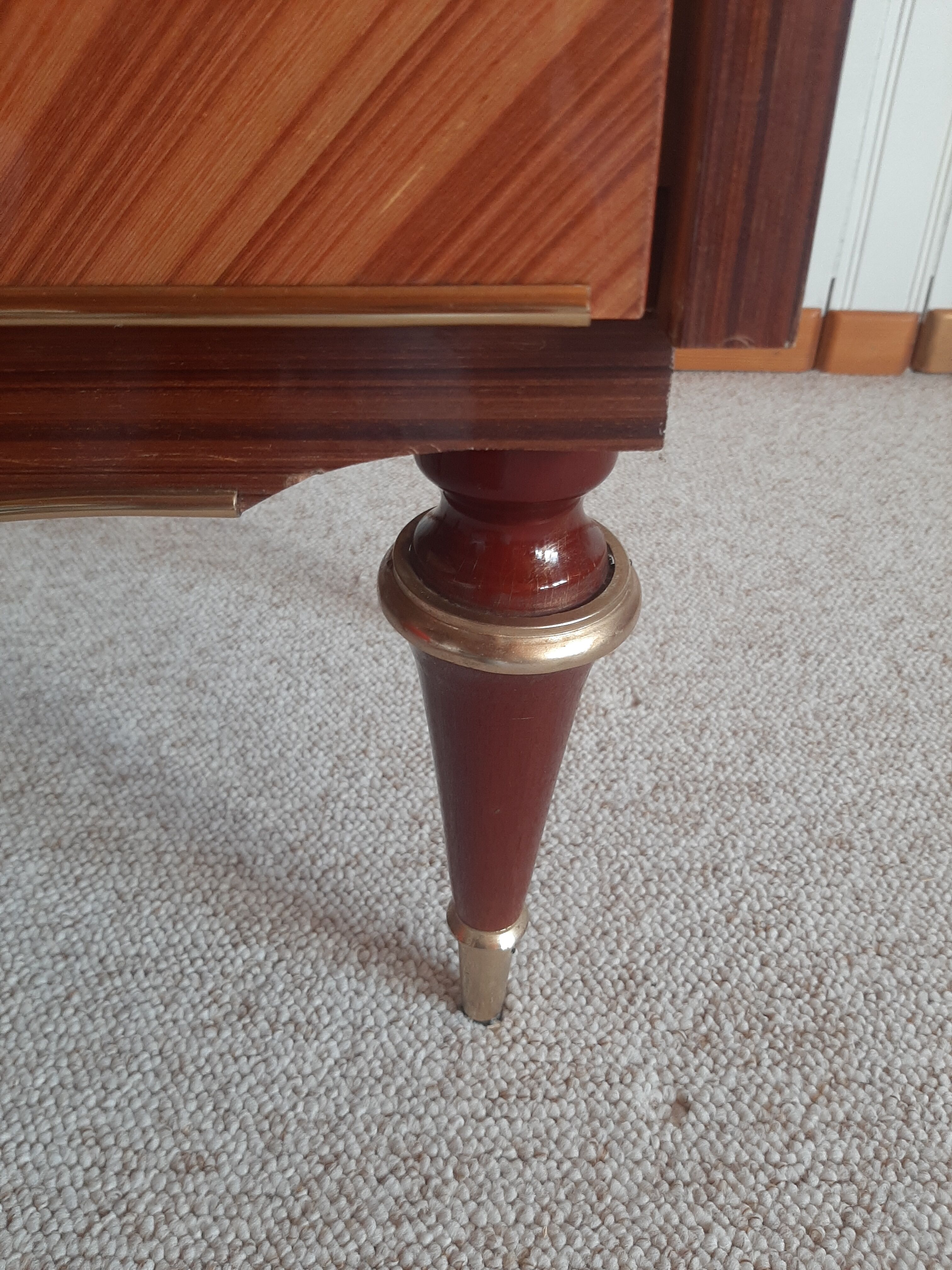 Commode semainier 7 tiroirs style Louis XVI