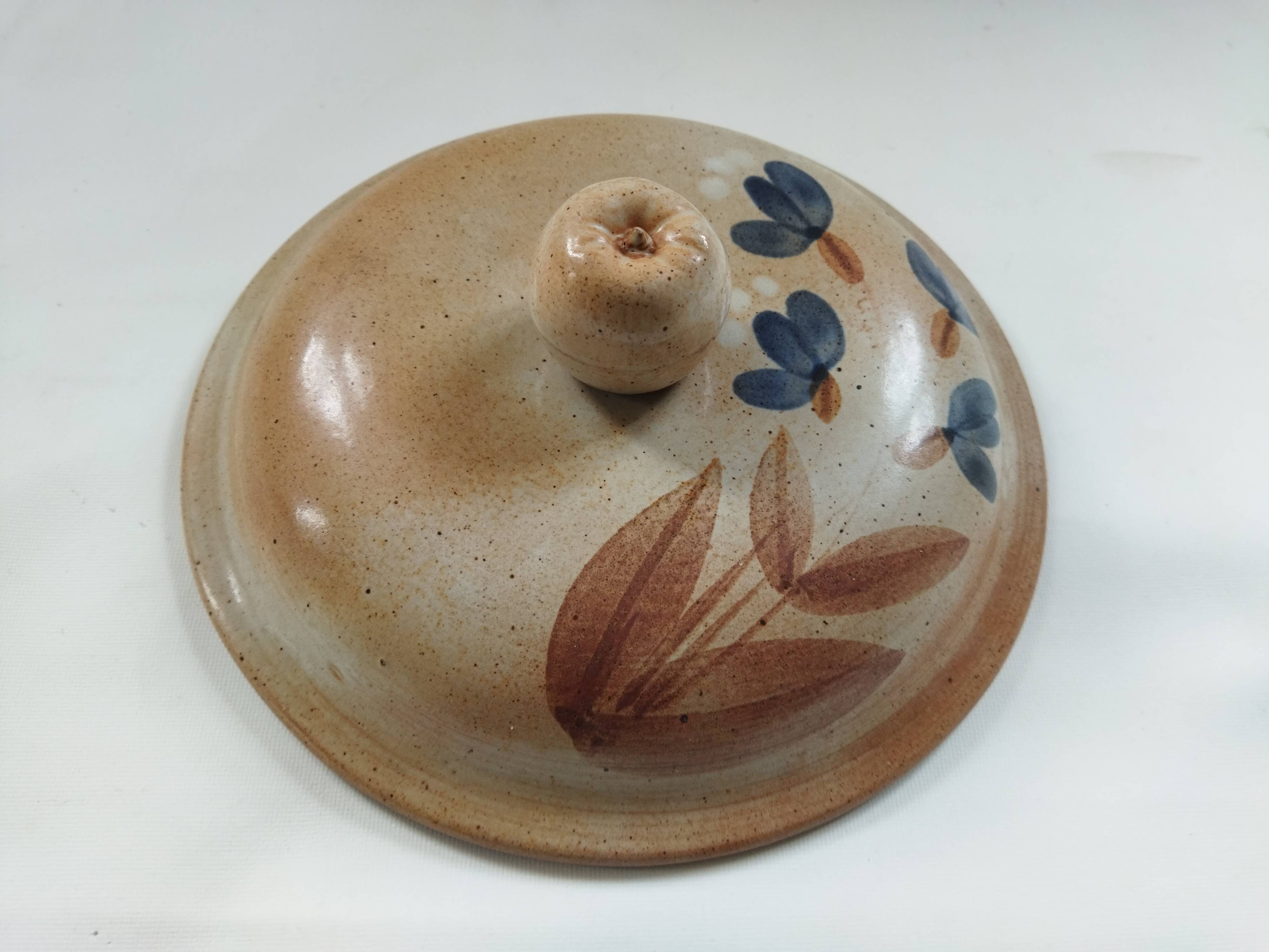 Marais stoneware vegetable bowl