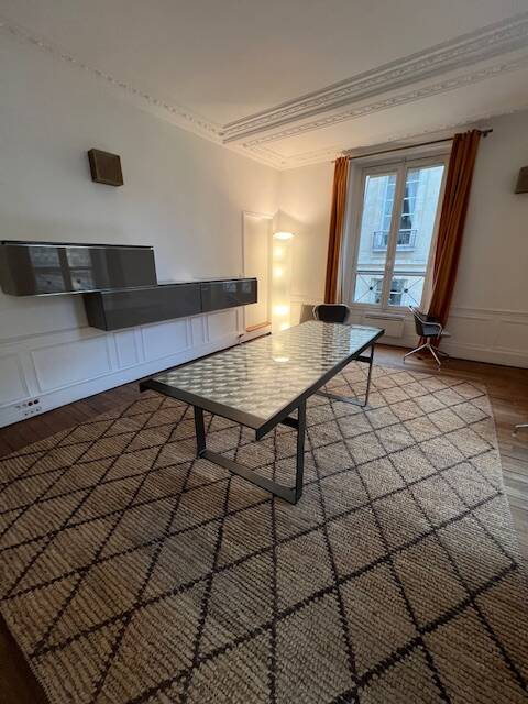 B&B Italia Lens Table designed by Patricia Urquiola
