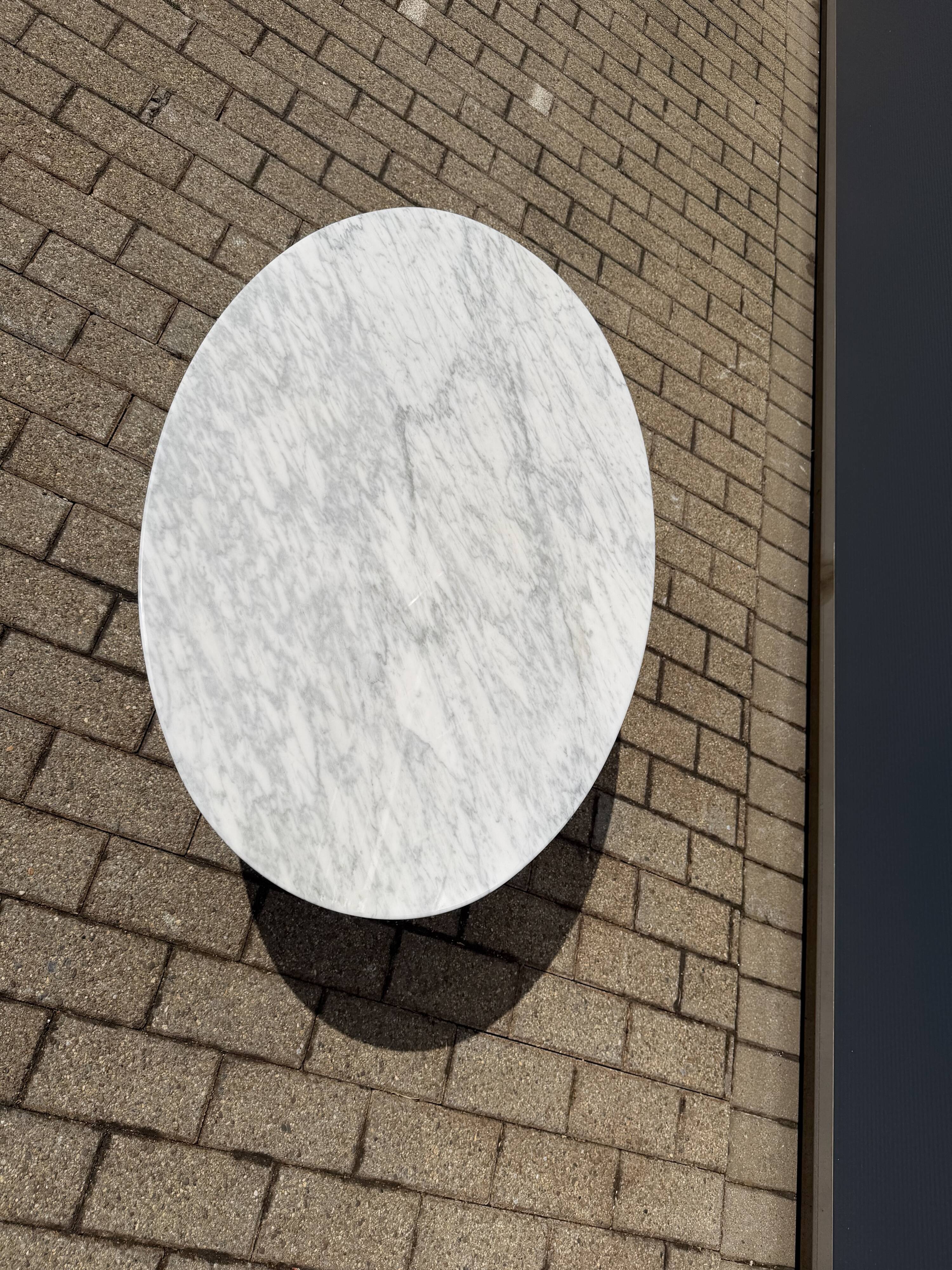 Original Knoll Tulip Oval Coffee Table Eero Saarinen Statuarietto 107x70