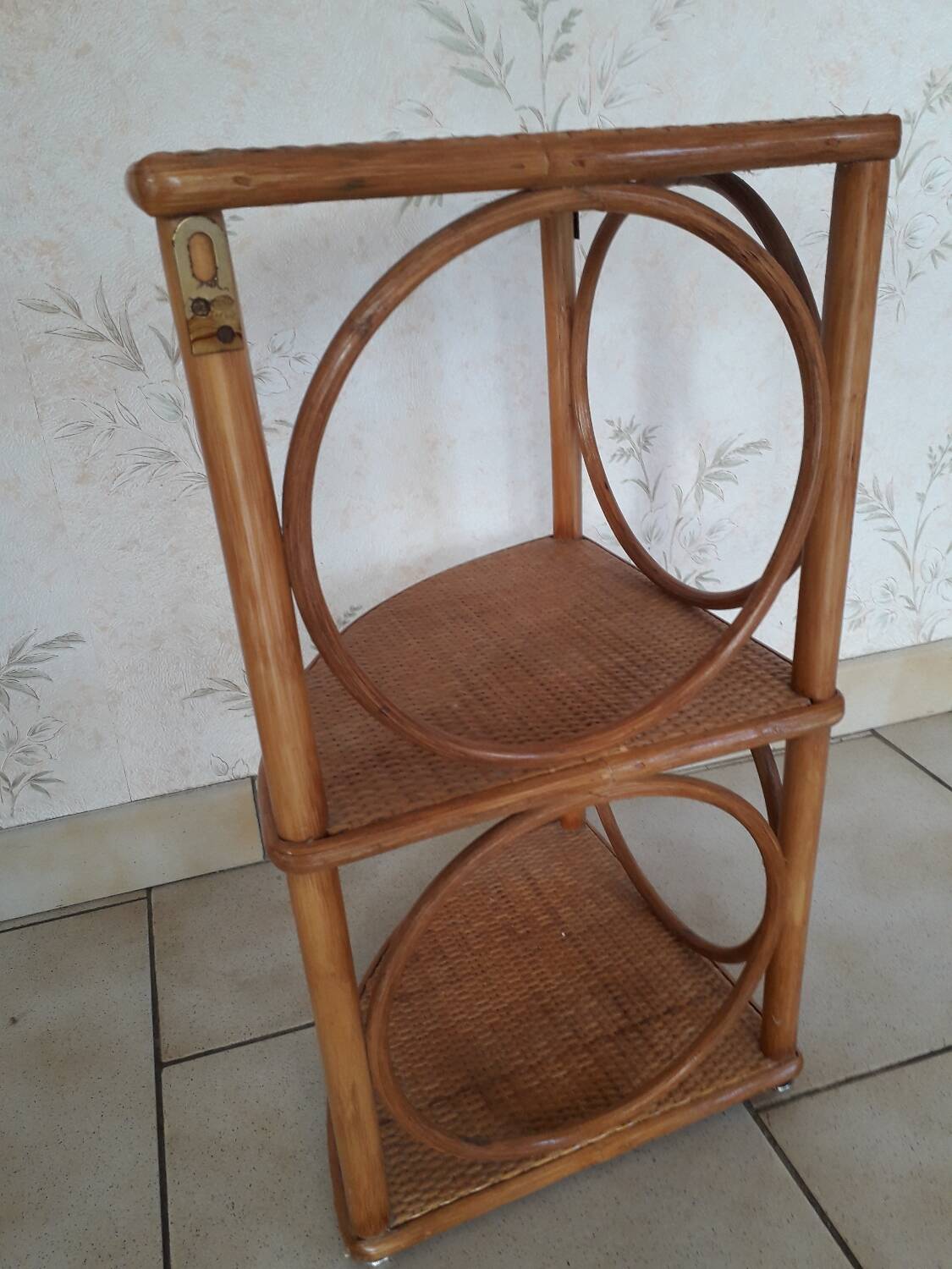 Bamboo rattan corner shelf