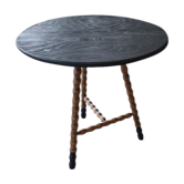 Round table