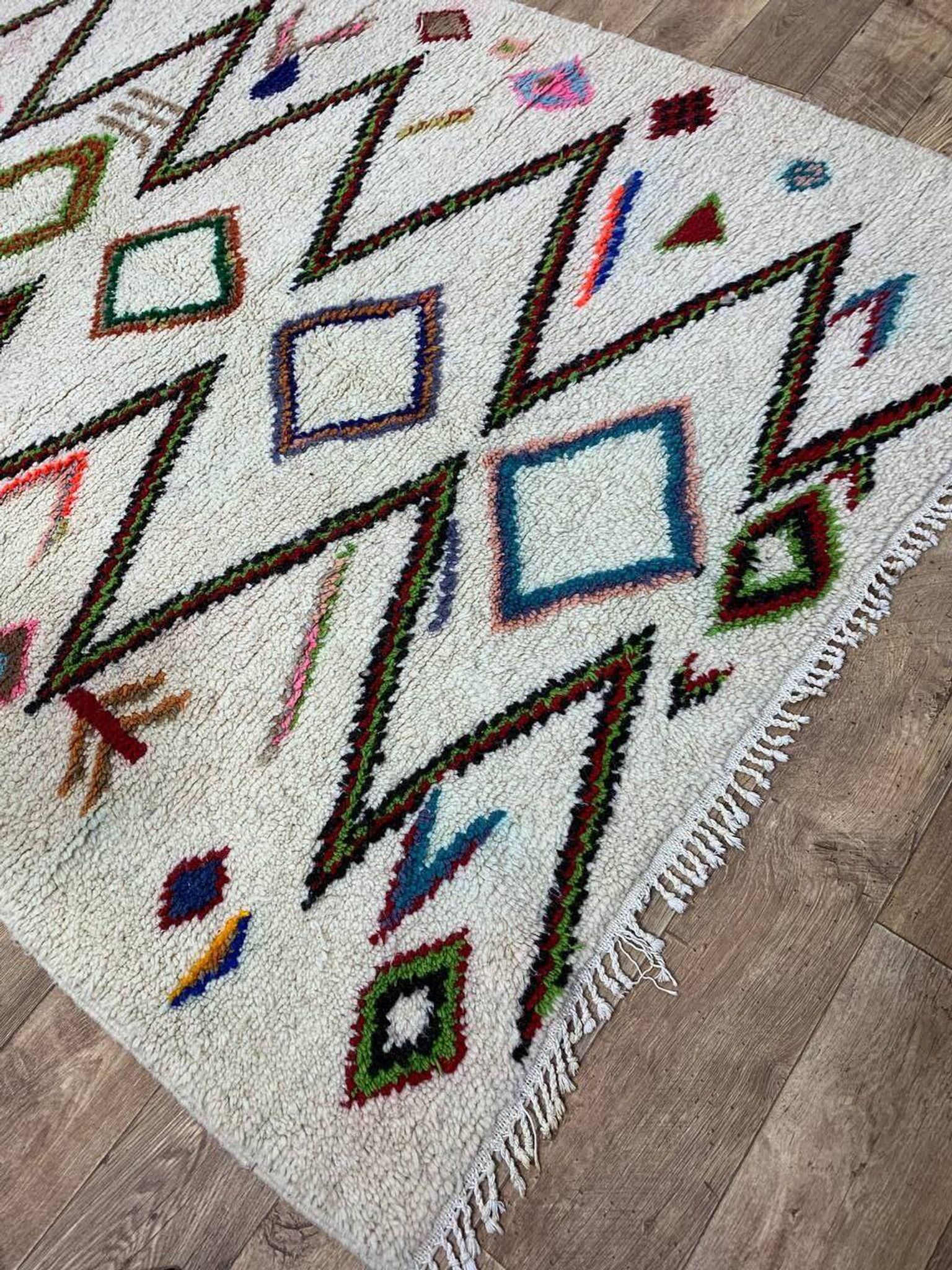 Tapis Berbère Marocain Artisanal fait main 270 X 160 CM