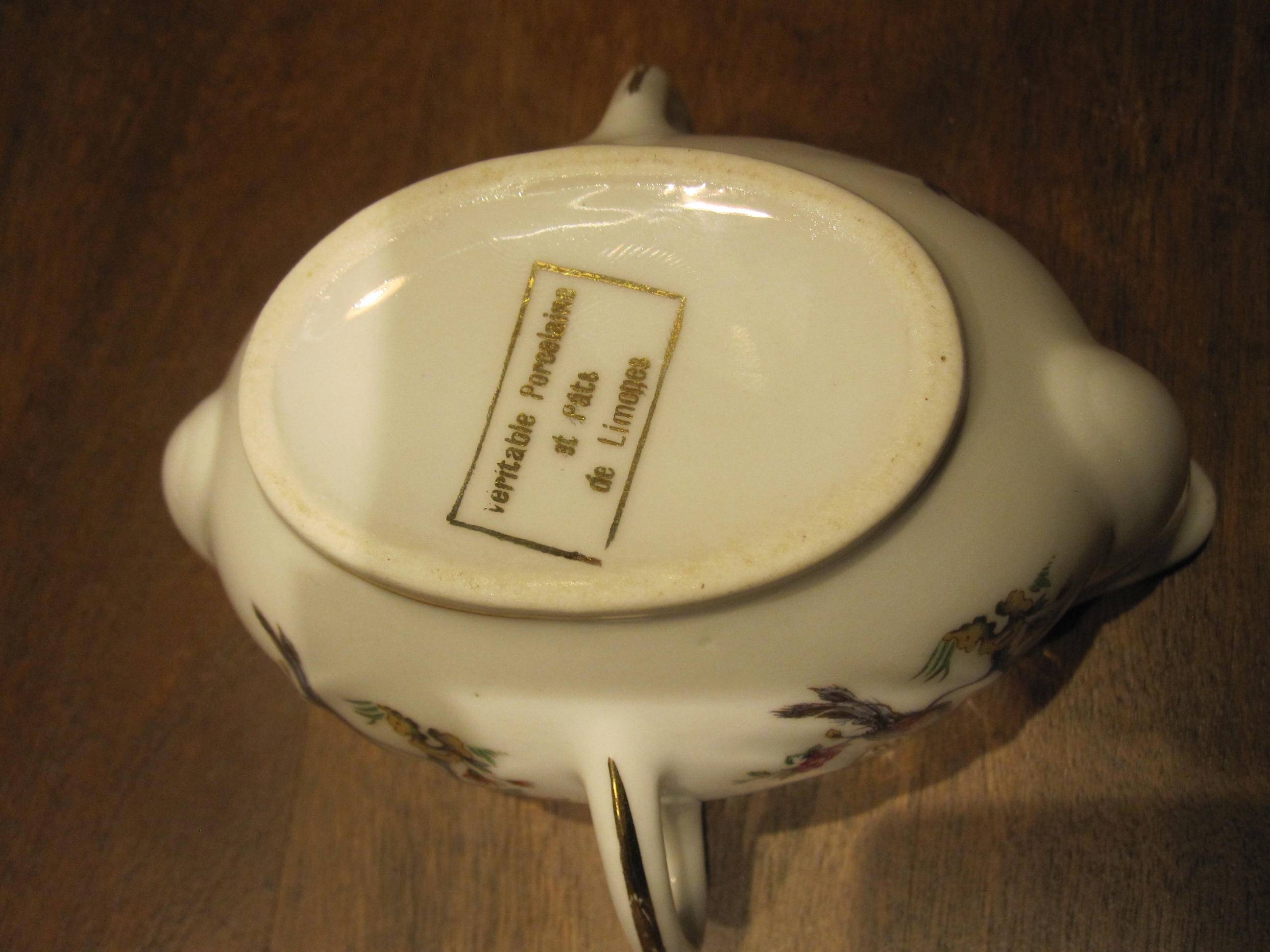 Meagre/Gra porcelain table sauce boat