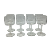 Lot de 8 verres à pieds anciens
