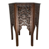 Table d’appoint 19ème siècle Birman sculpté à la main