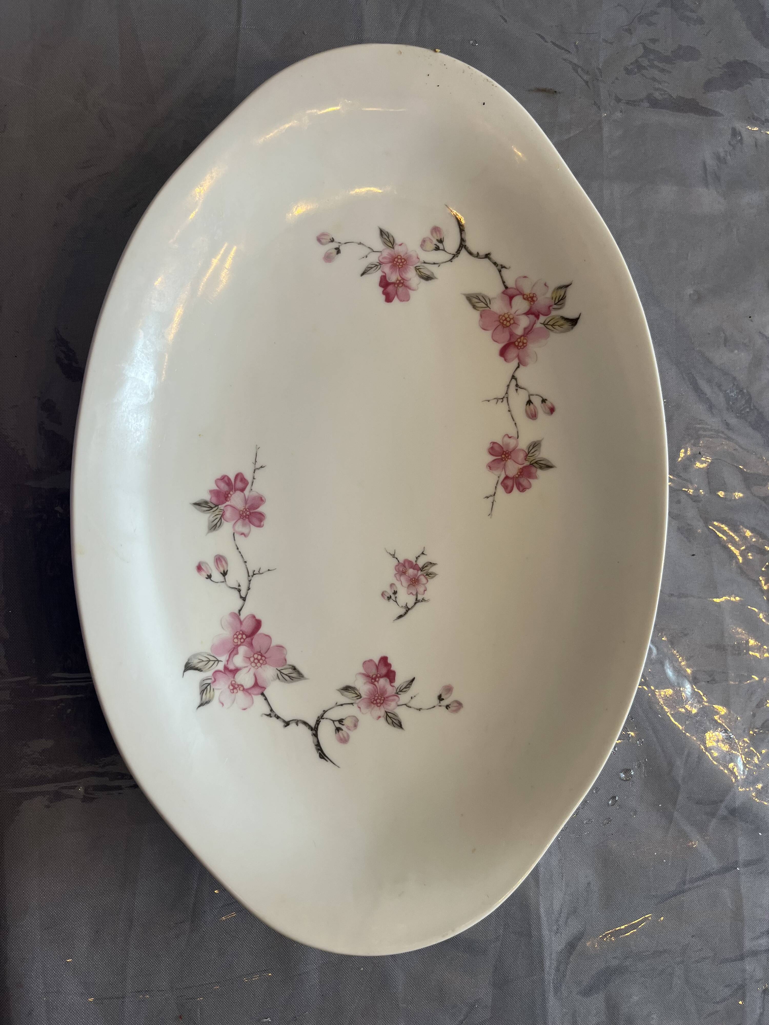 Serving dish