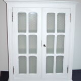 Vitree wall cabinet