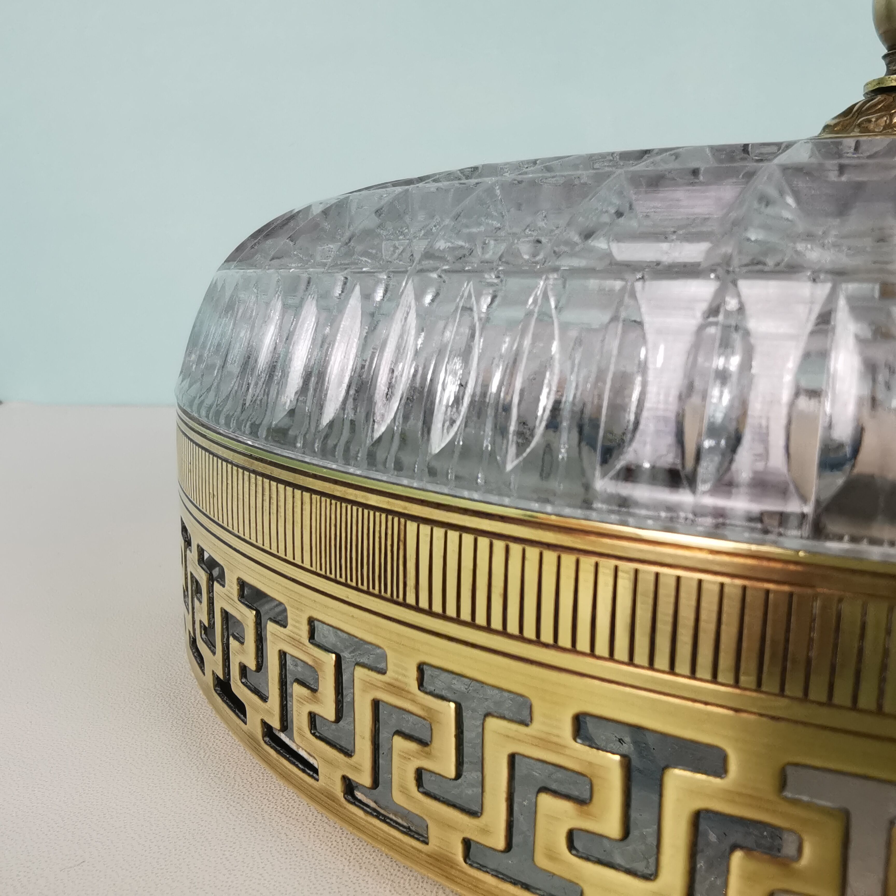 Lucien Gau's ceiling