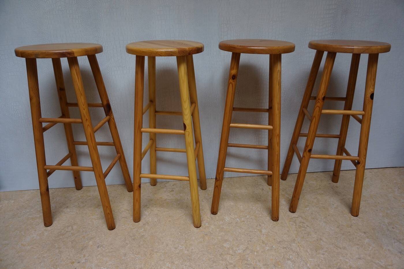 Set of 4 midcentury vintage high pine bar stools
