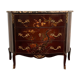Commode galbée