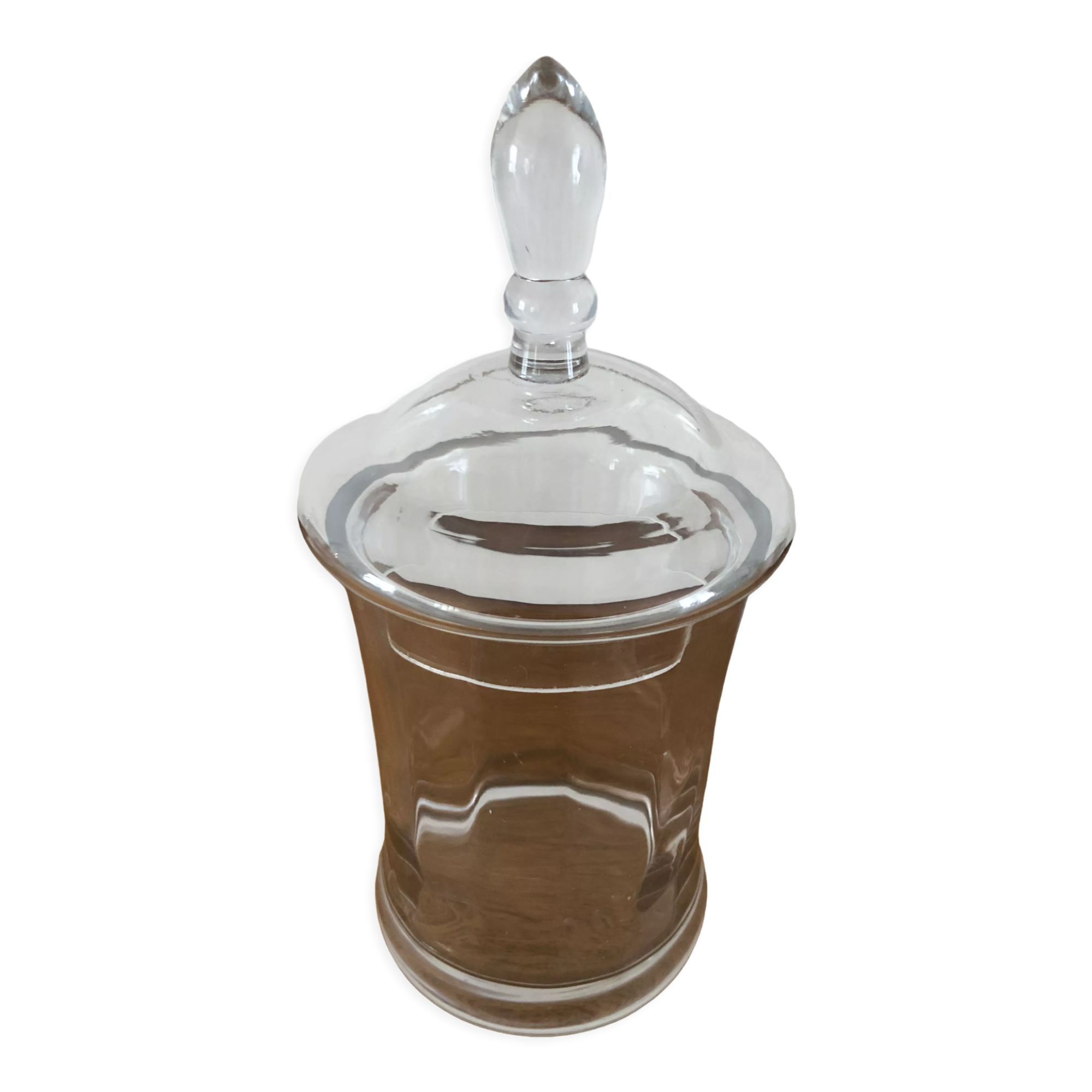 Bonbonnière with its glass lid