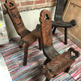 Chaises brutalisâtes tripode