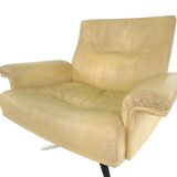 Fauteuil De Sede DS-35 en cuir crème, Suisse années 1970