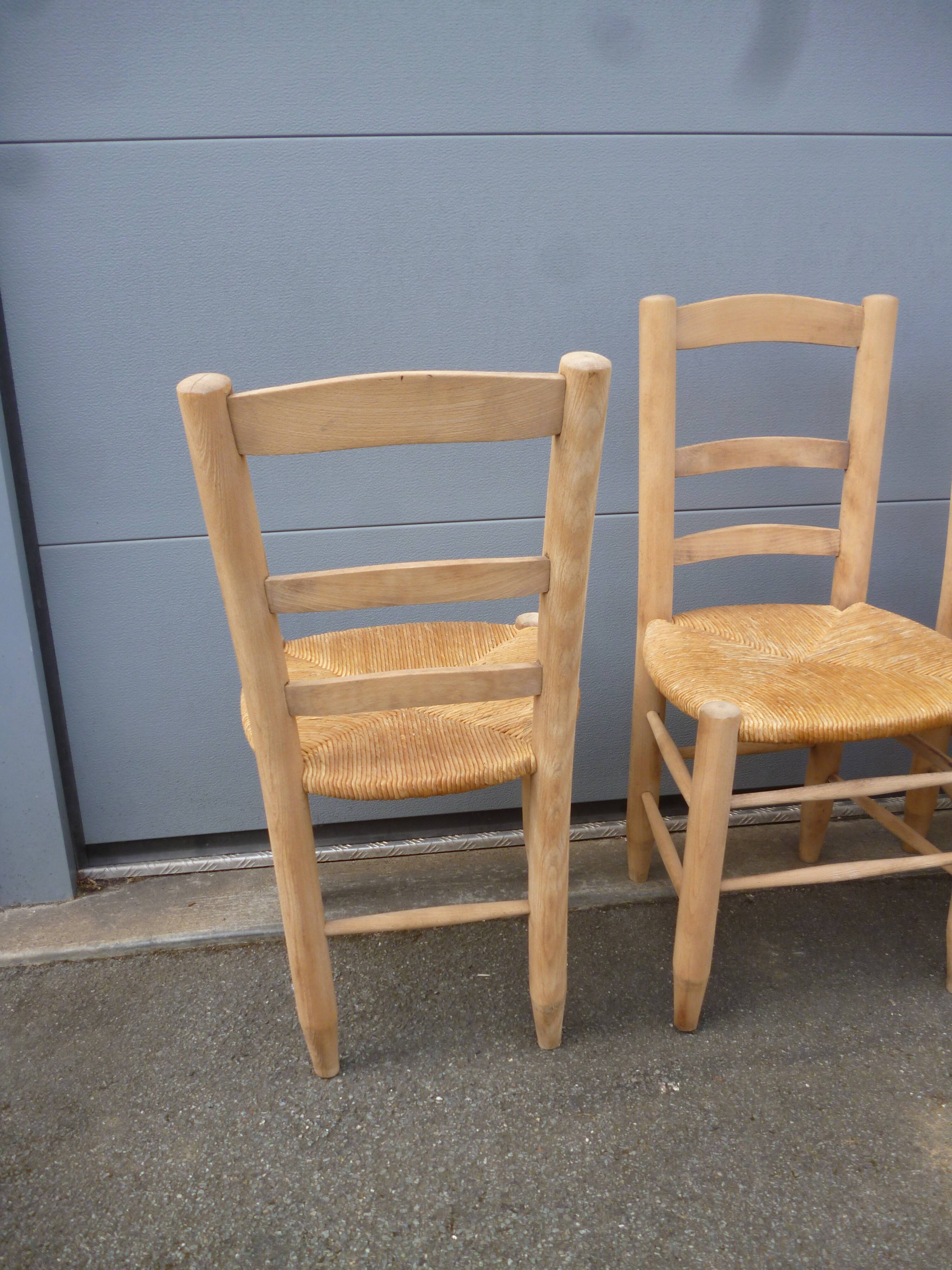 Suite of 4 mulched chairs