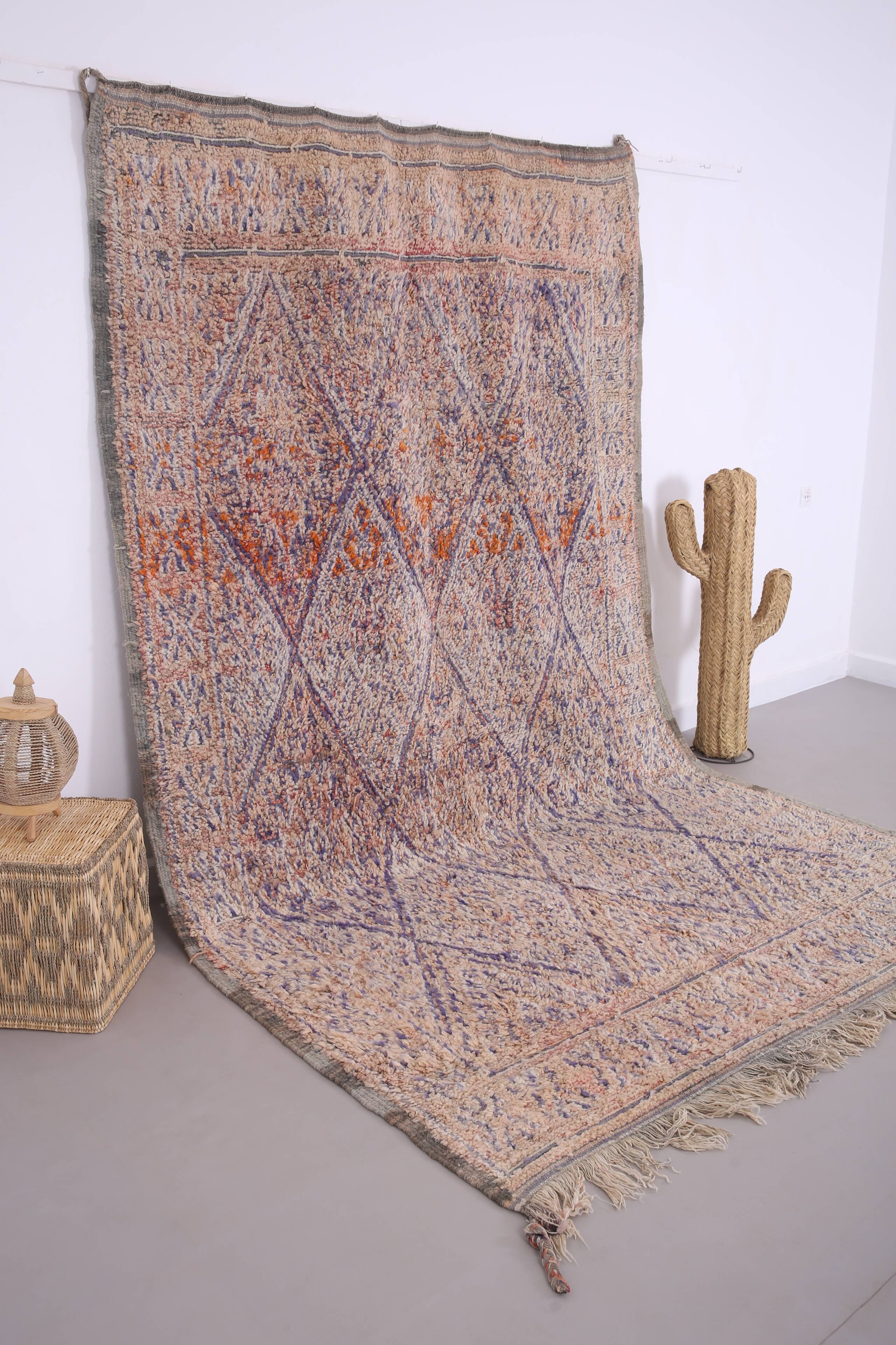 Vintage Beni Mguild Rug 199 x 327 cm - Vintage Moroccan rug - Berber Rug