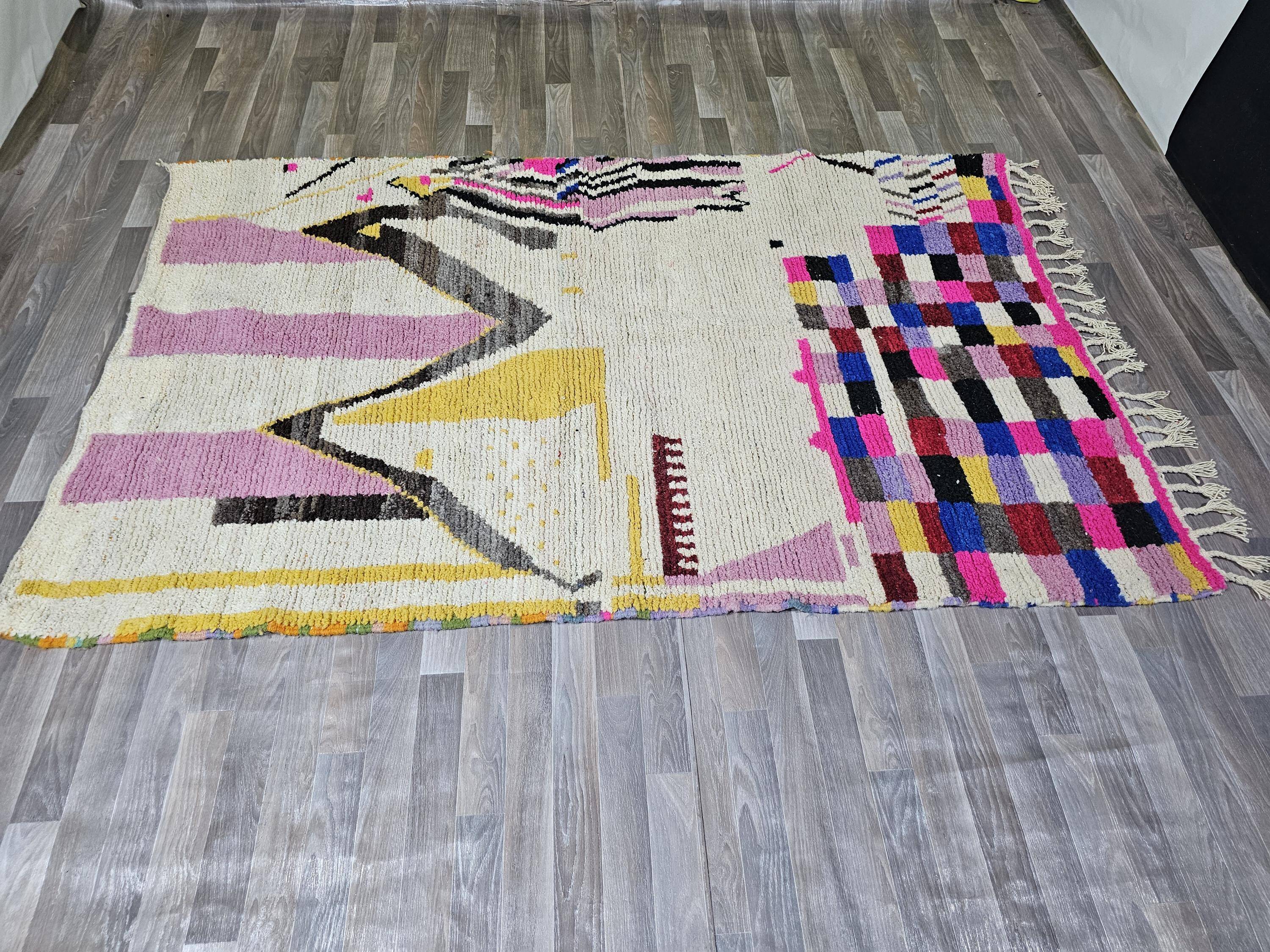 Natural handmade Moroccan rug 3 x 2 m