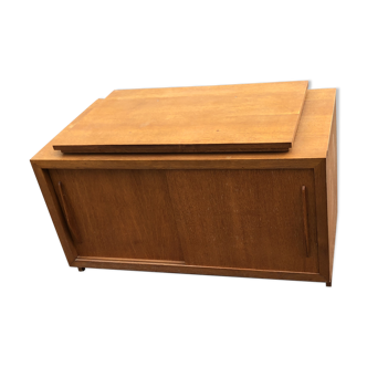 Skewer tv stand
