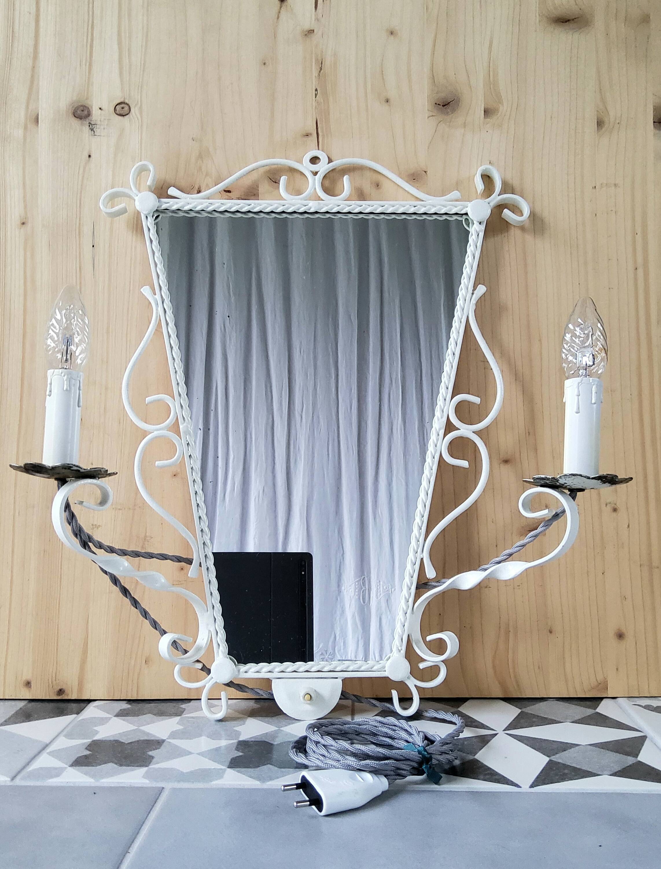 Wall-mounted mirror
