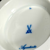 Meissan porcelain vase