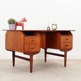 Teak desk, Danish design, 1970s, production: Denmark