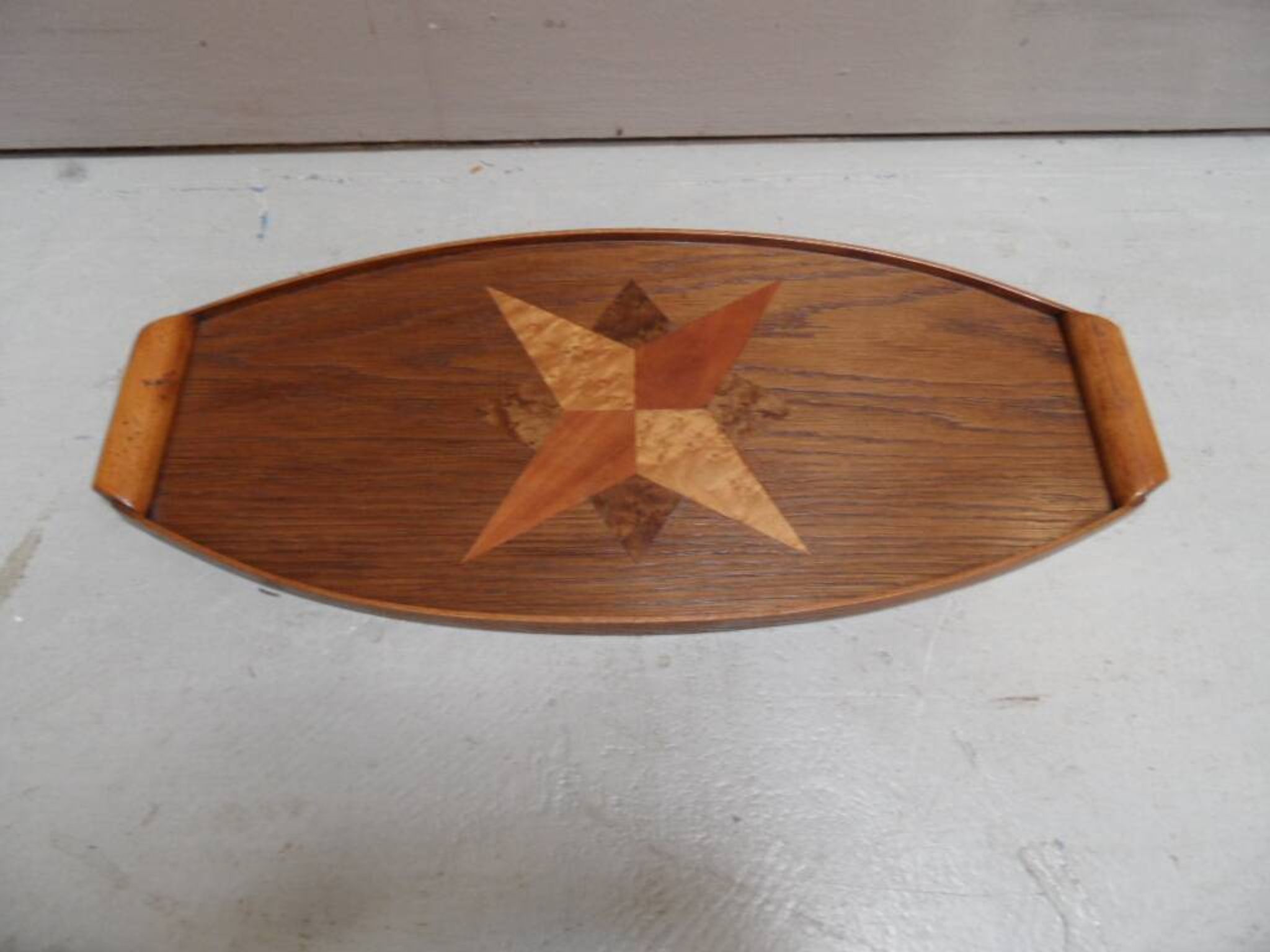 Plateau en bois vintage