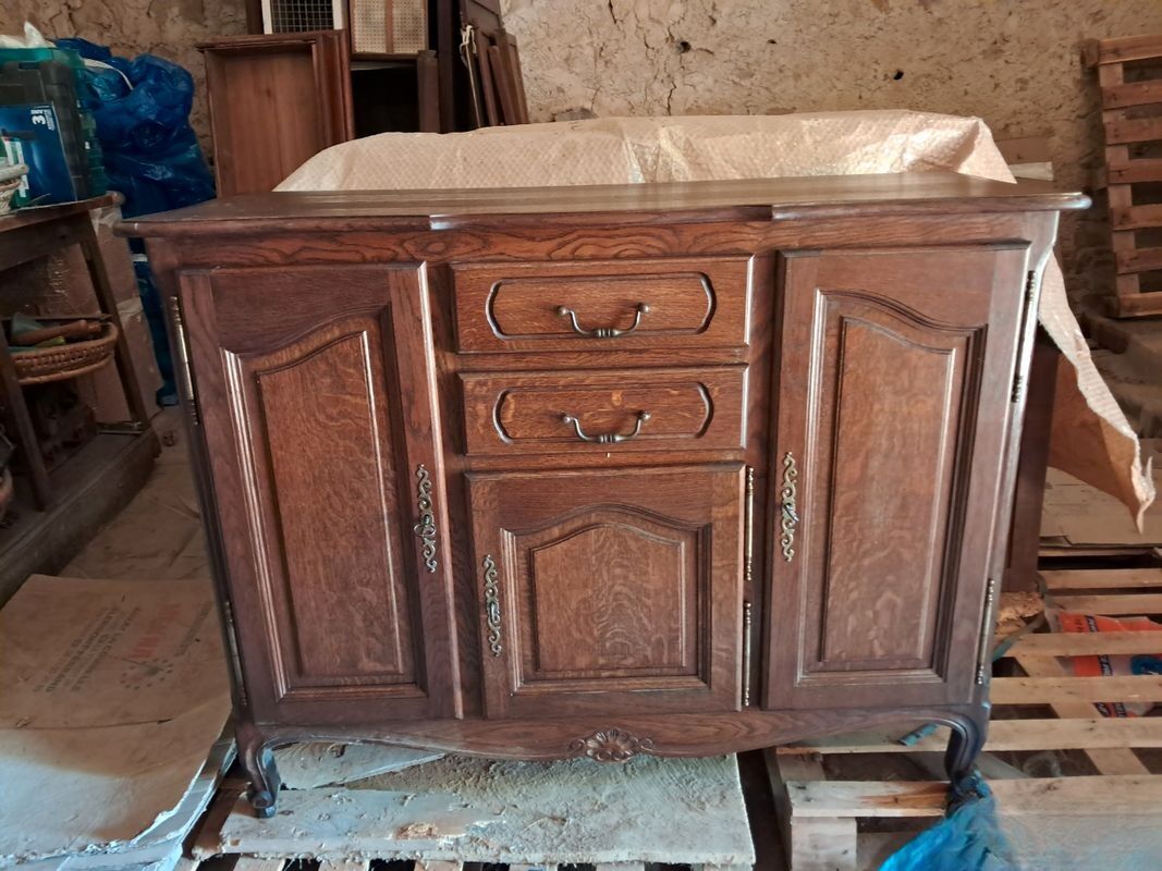 Rustic buffet