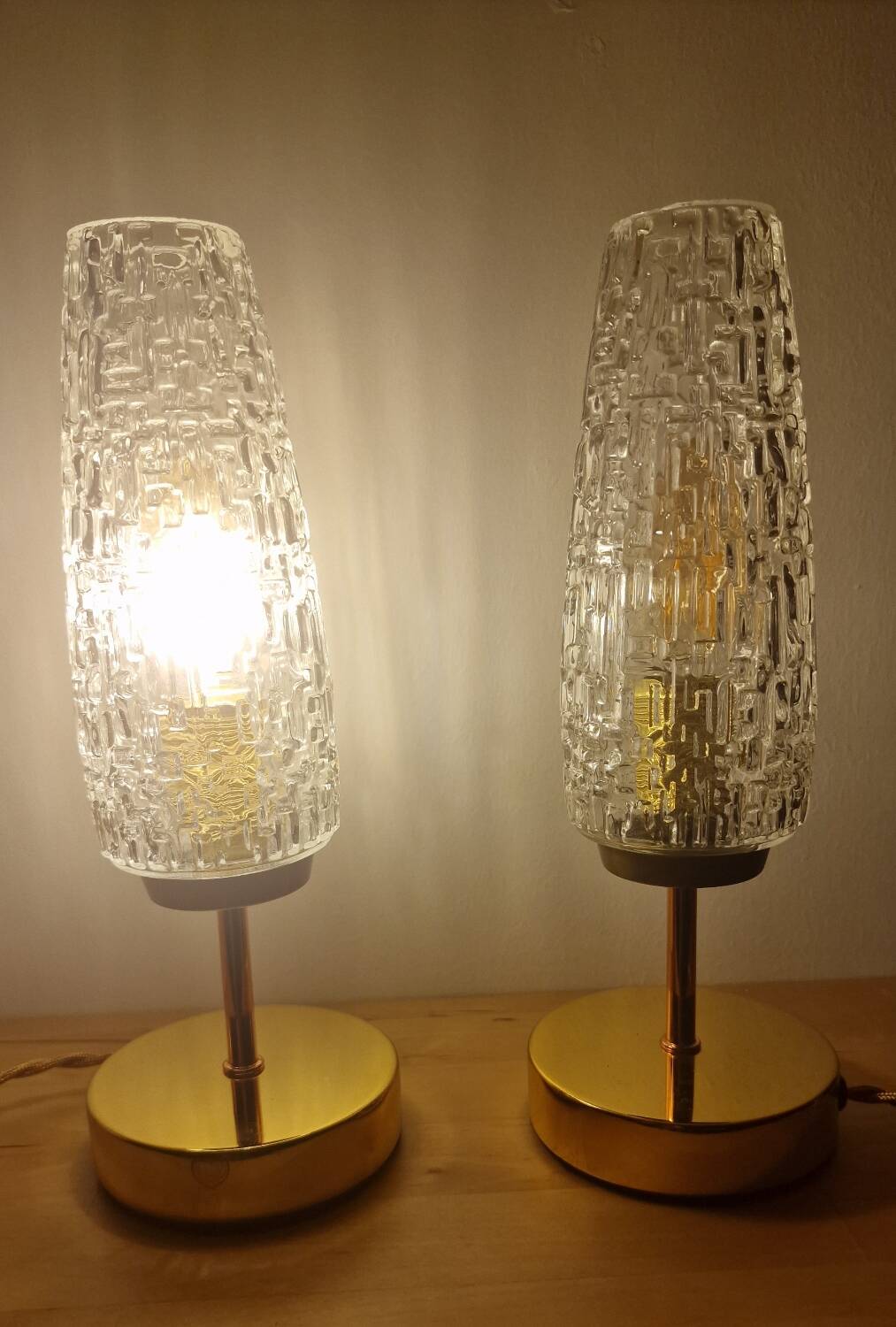 Arlus Textured Tulip Touch Bedside Lamp Duo