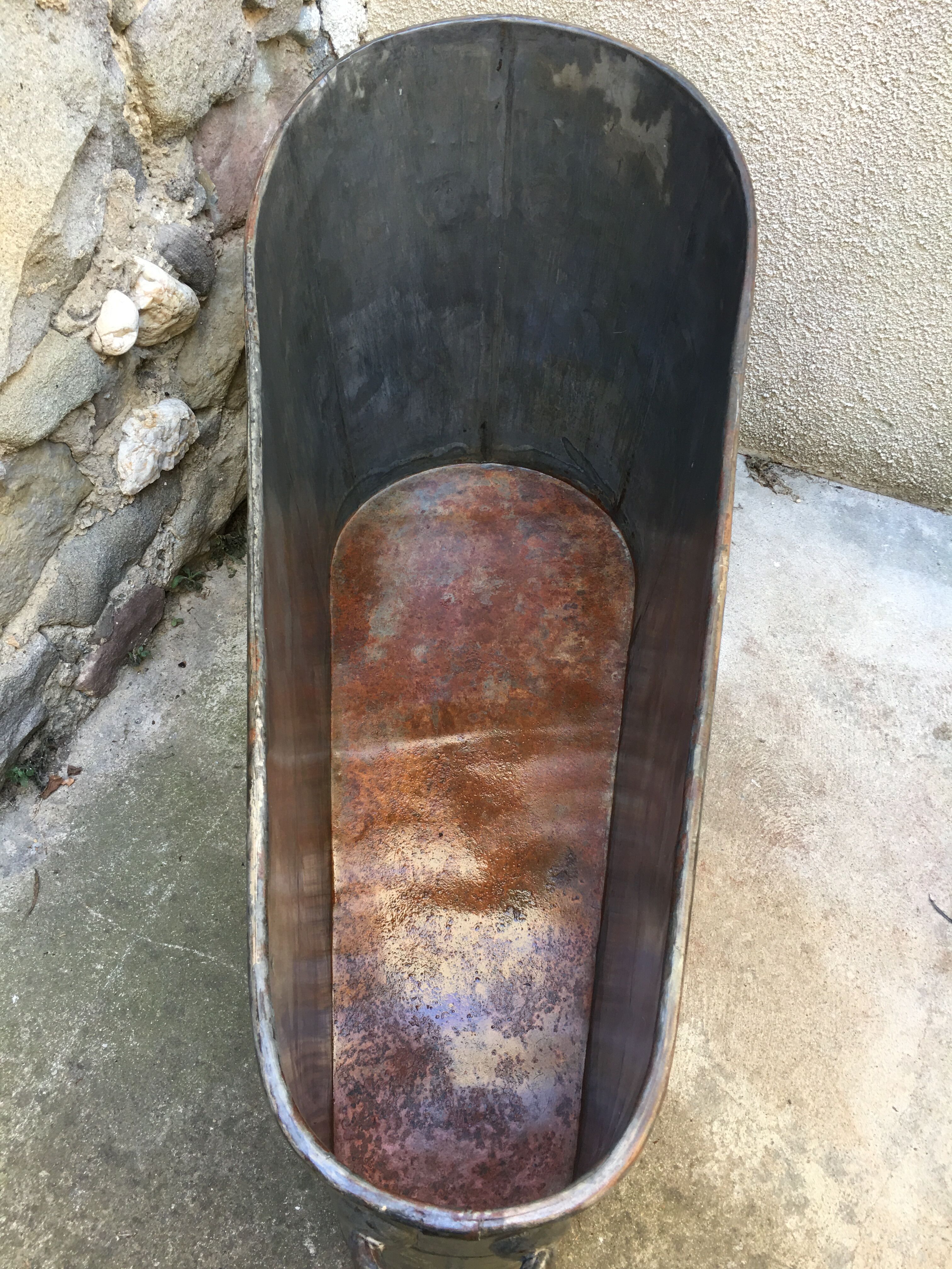 Baignoire en zinc socle bois XIXème siècle