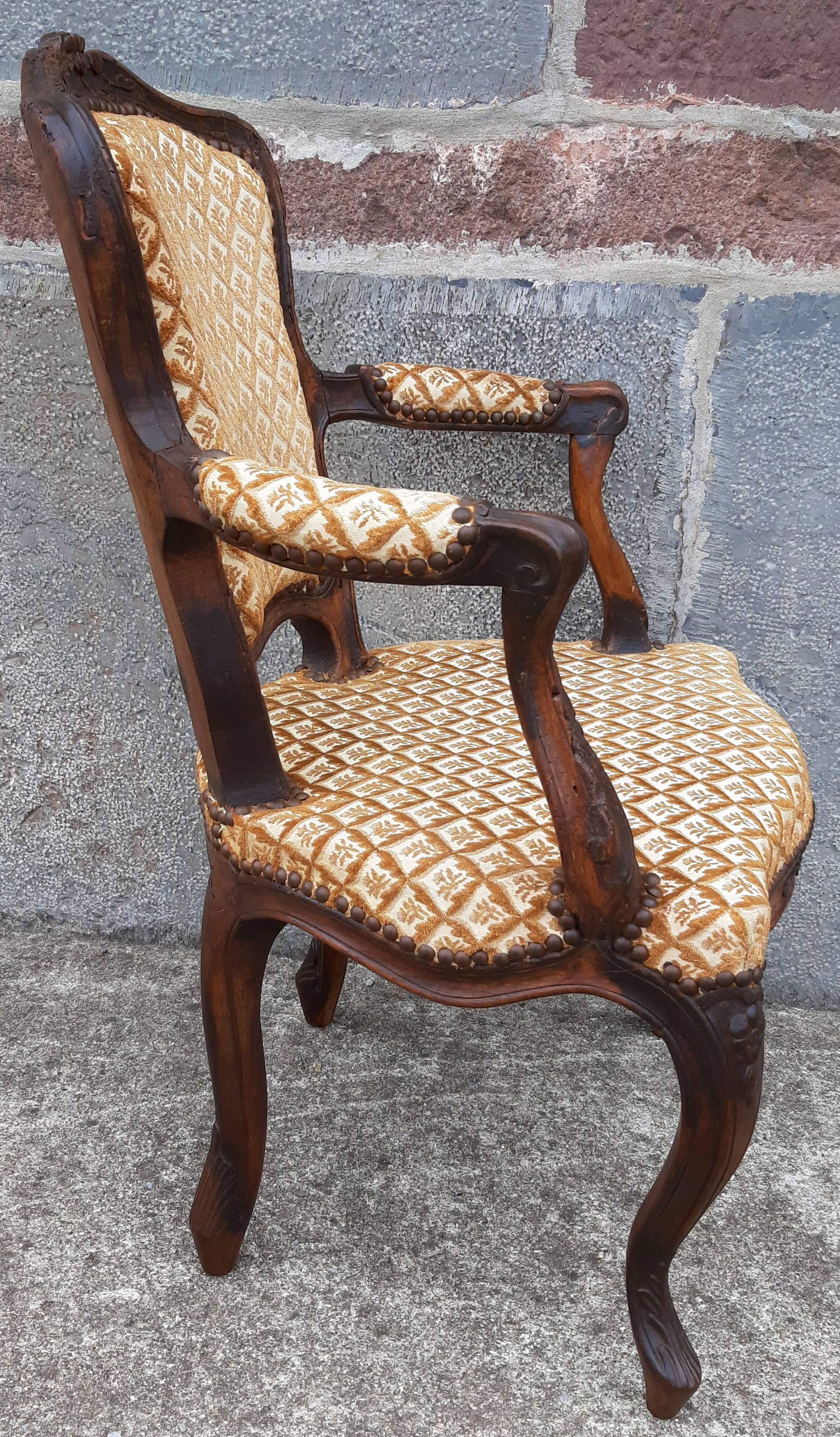 Louis XV Cabriolet armchair