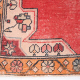 Madallion oriental vintage carpet