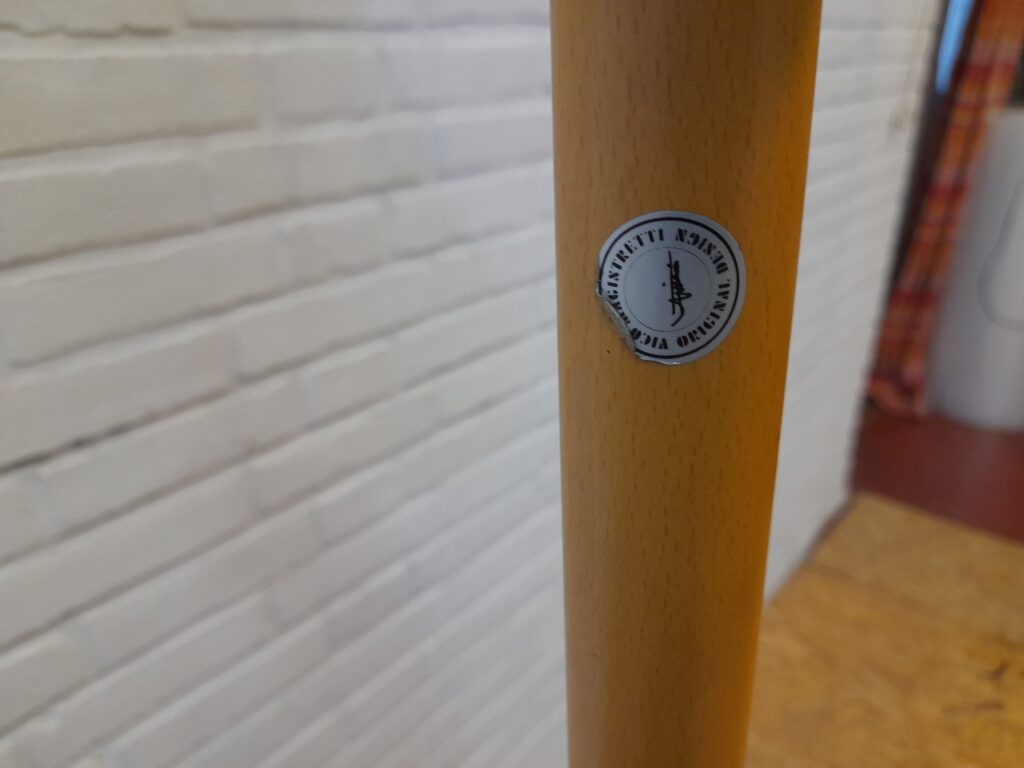 "Tenorio" Coat Rack Broomstick