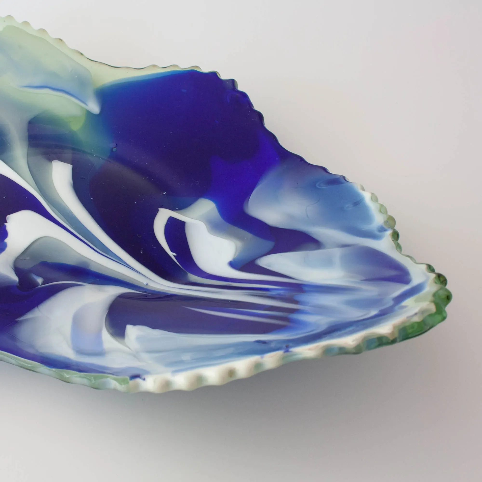 Vintage Leaf Design Glass Tray from Marinha Grande, 1960s